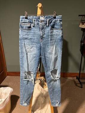 Good American Good Legs Skinny Distressed Jeans Size 8/29